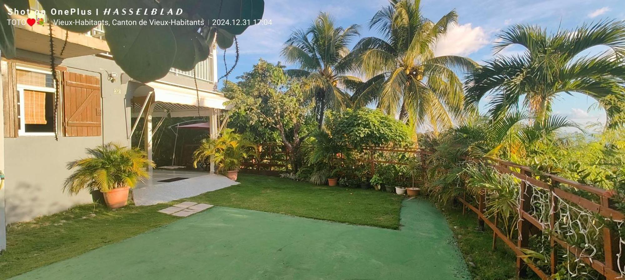 Luketo Apartment Vieux-Habitants Exterior photo